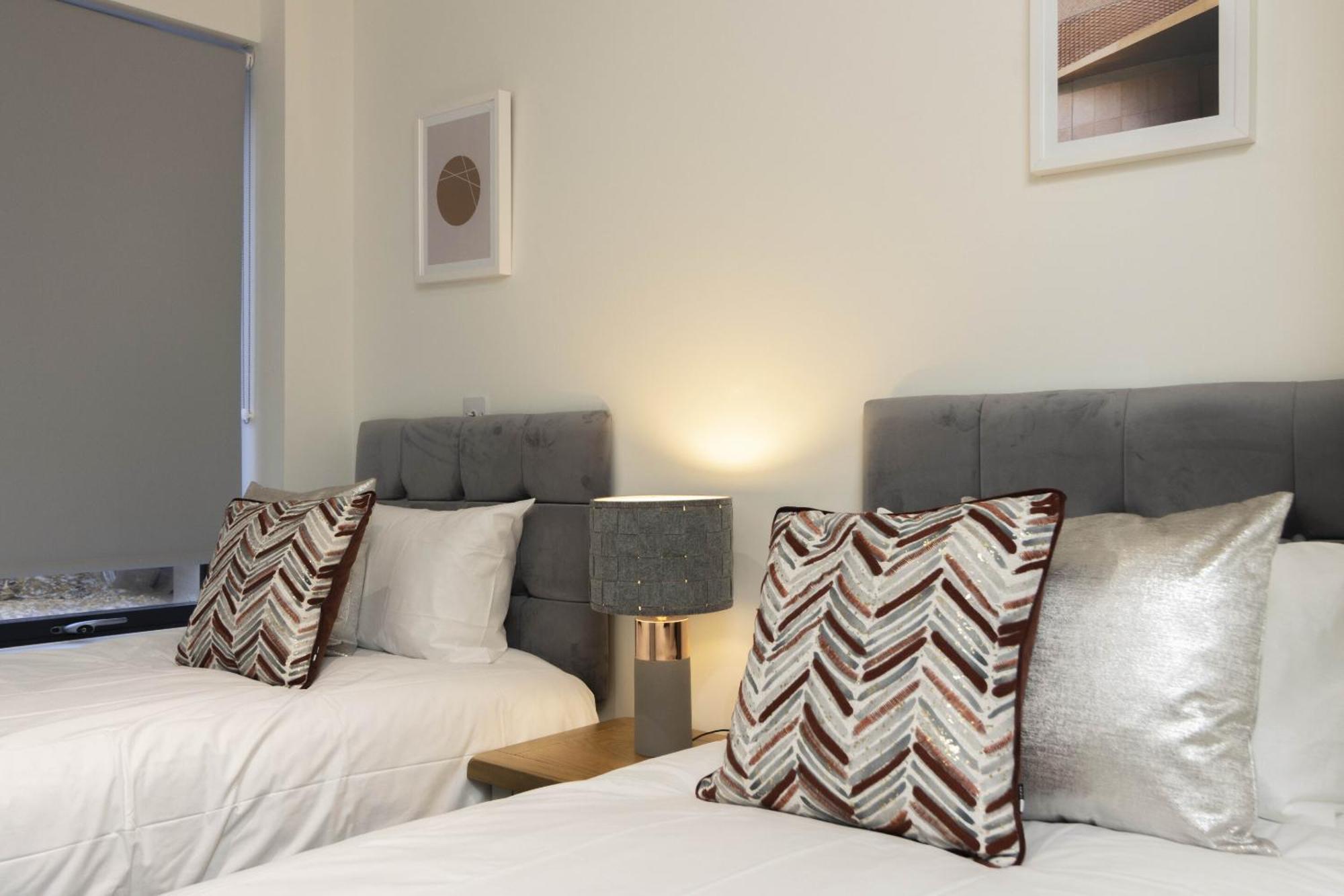 Апартаменти Linacre 1&2 - One And Two Bed Flat Behind The Cathedral With Free Parking And Fast Wifi Ексетер Екстер'єр фото