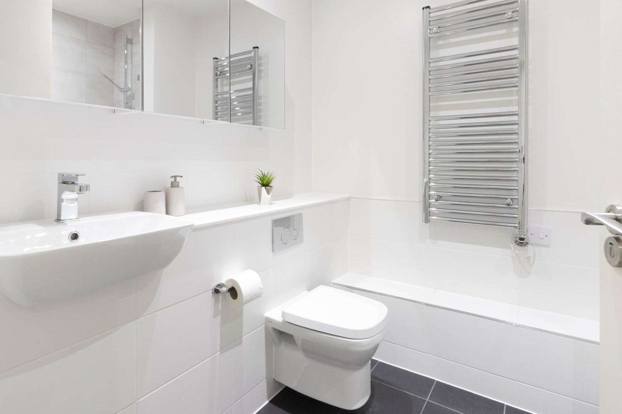 Апартаменти Linacre 1&2 - One And Two Bed Flat Behind The Cathedral With Free Parking And Fast Wifi Ексетер Номер фото